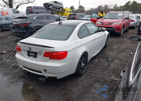 2011 BMW M3 z USA, uszkodzony, nr VIN WBSKG9C58BE645879